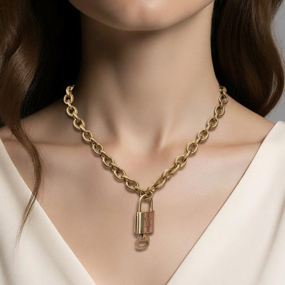 Authentic Louis Vuitton Lock&Key w/Unbranded Gold Plated Chain Necklace 012126